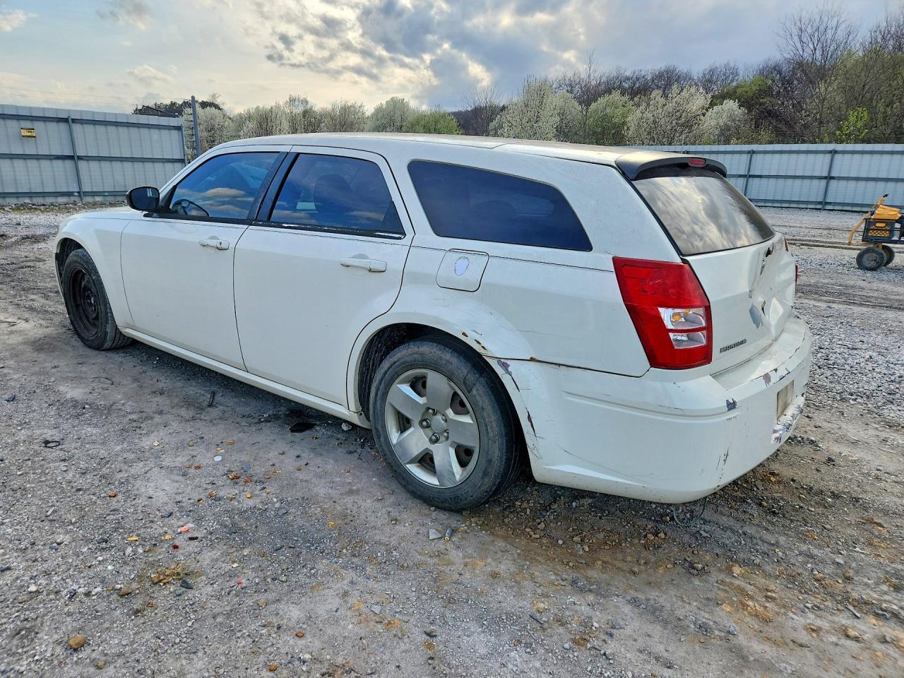 2007 Dodge Magnum Se - Фото 2