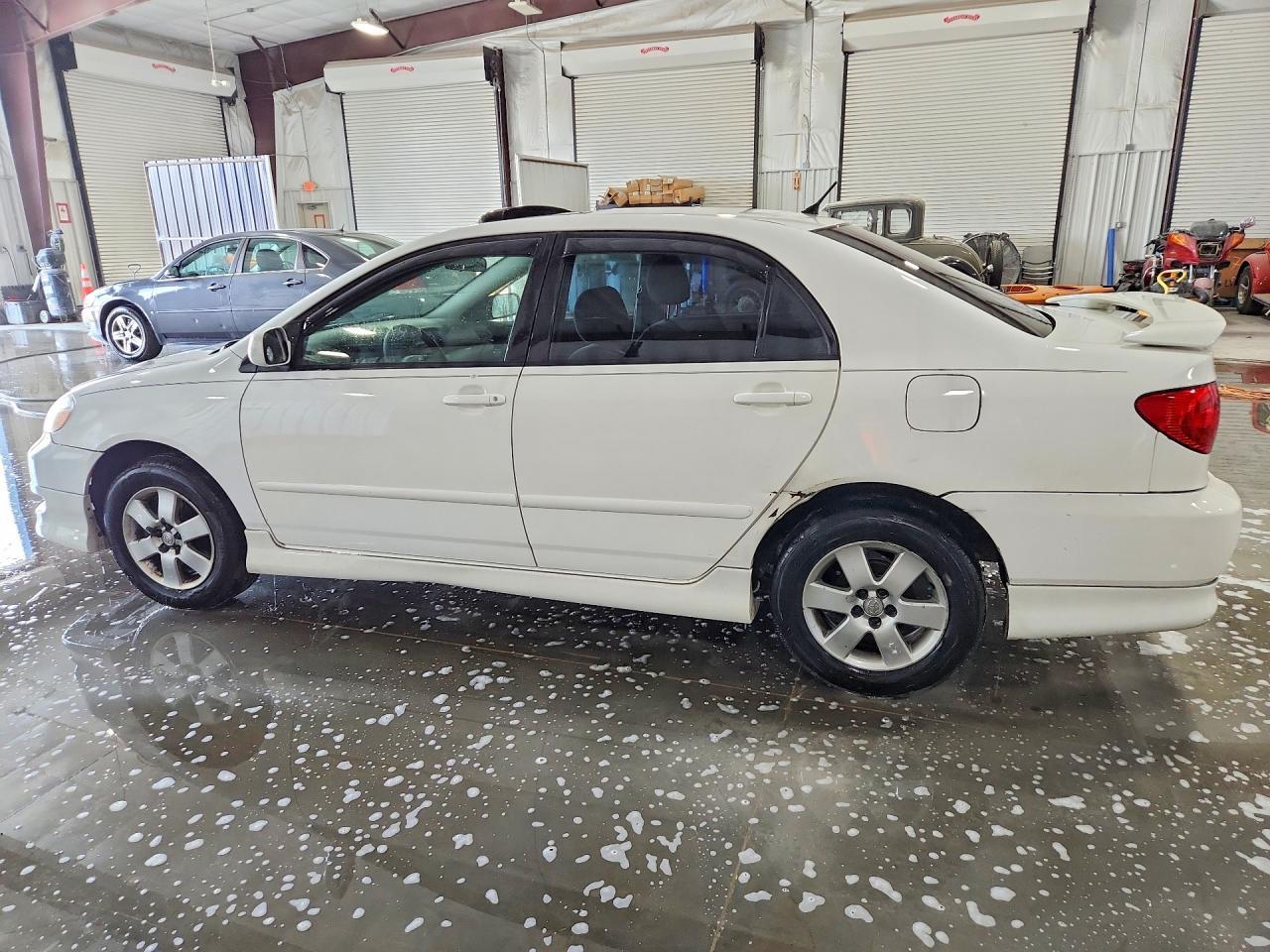 2007 Toyota Corolla S - Image 2