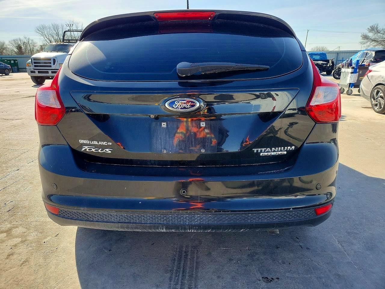 2014 Ford Focus Titanium - Image 6