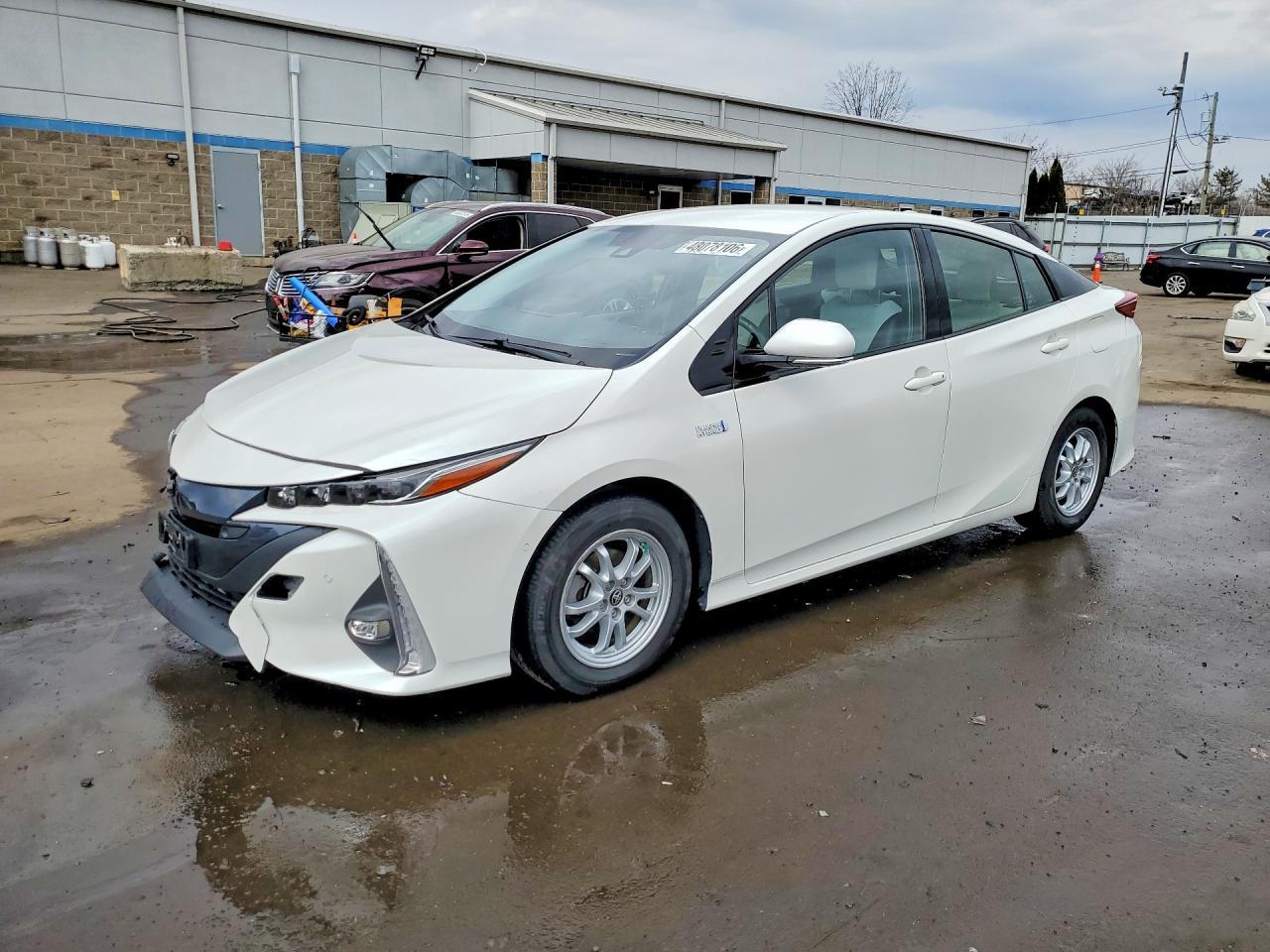 2017 Toyota Prius Prime Advanced