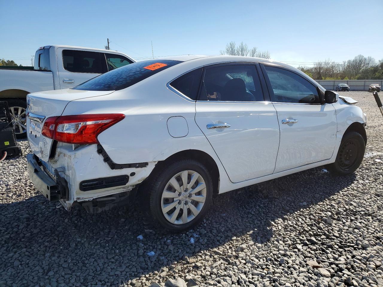 2019 Nissan Sentra S - Image 3
