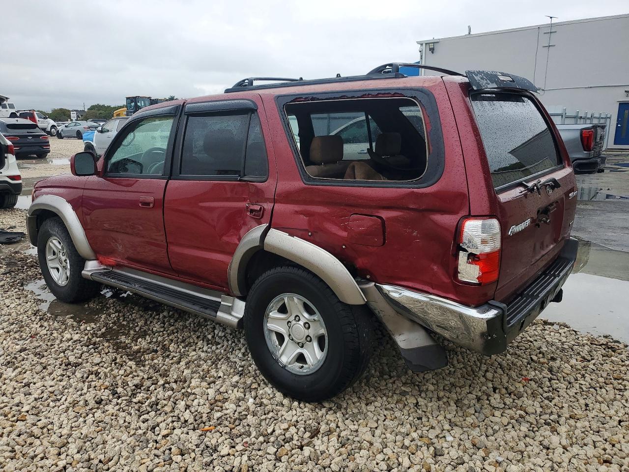 2001 Toyota 4Runner Sr5 - Image 2