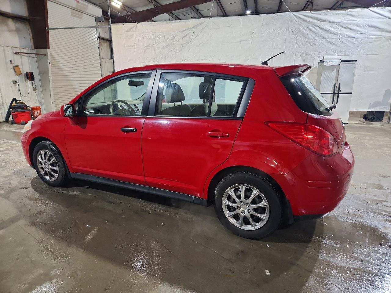 2007 Nissan Versa 1.8 S - Фото 2