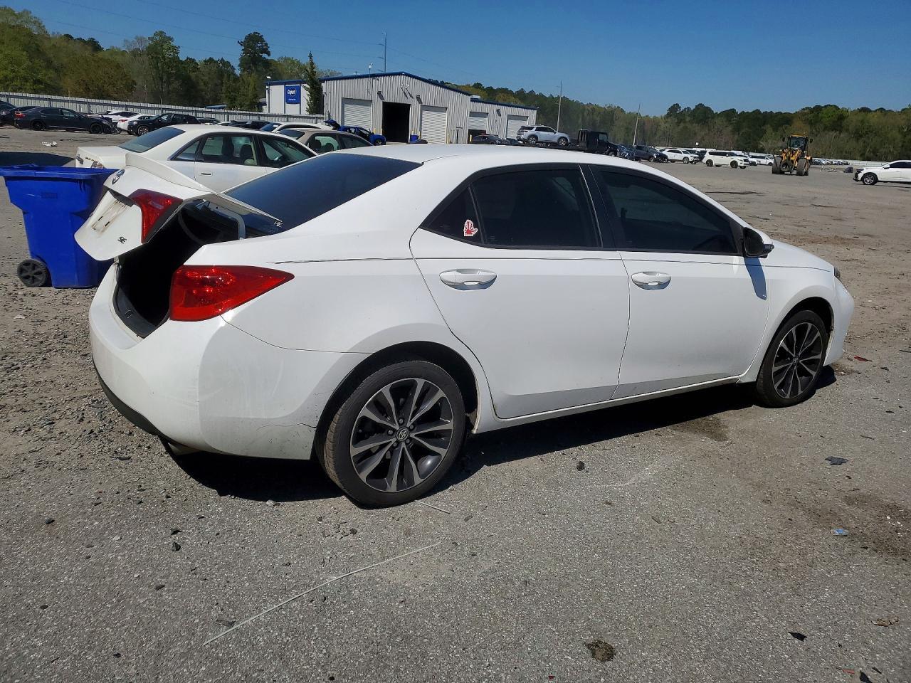 2019 Toyota Corolla Se - Image 3