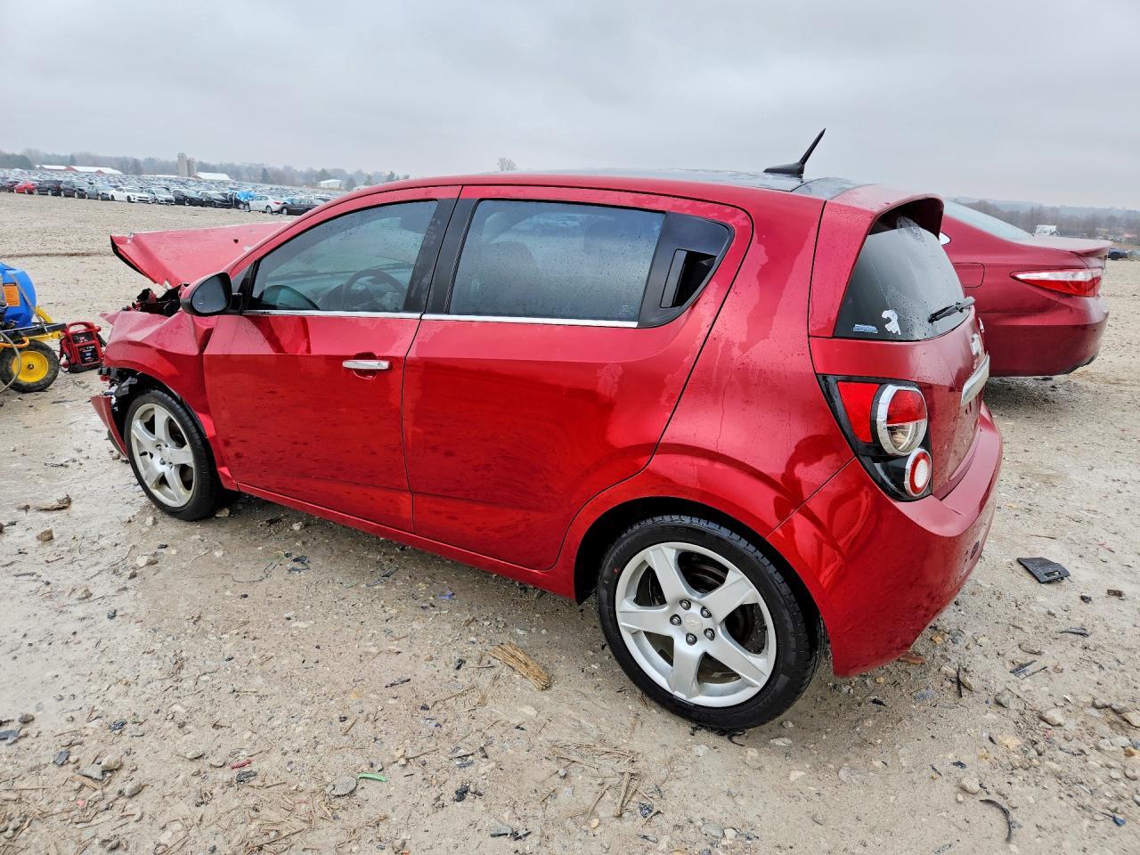 2014 Chevrolet Sonic Ltz - Image 2