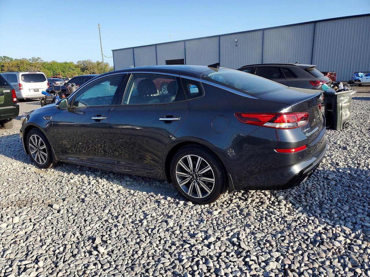 2020 Kia Optima Ex Premium - Image 2