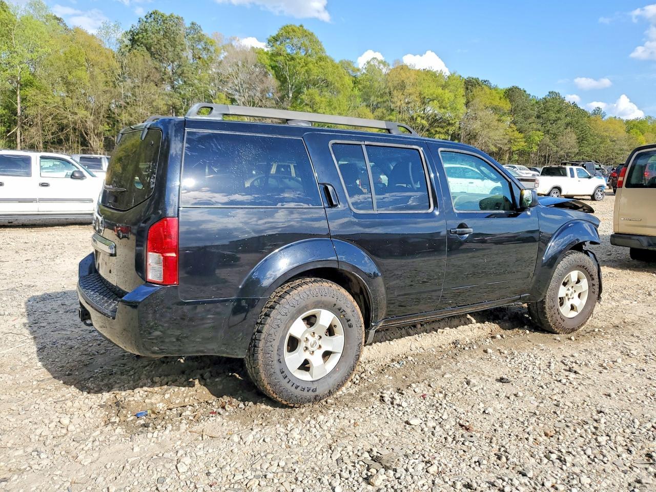 2008 Nissan Pathfinder S/Le/Se - Image 3