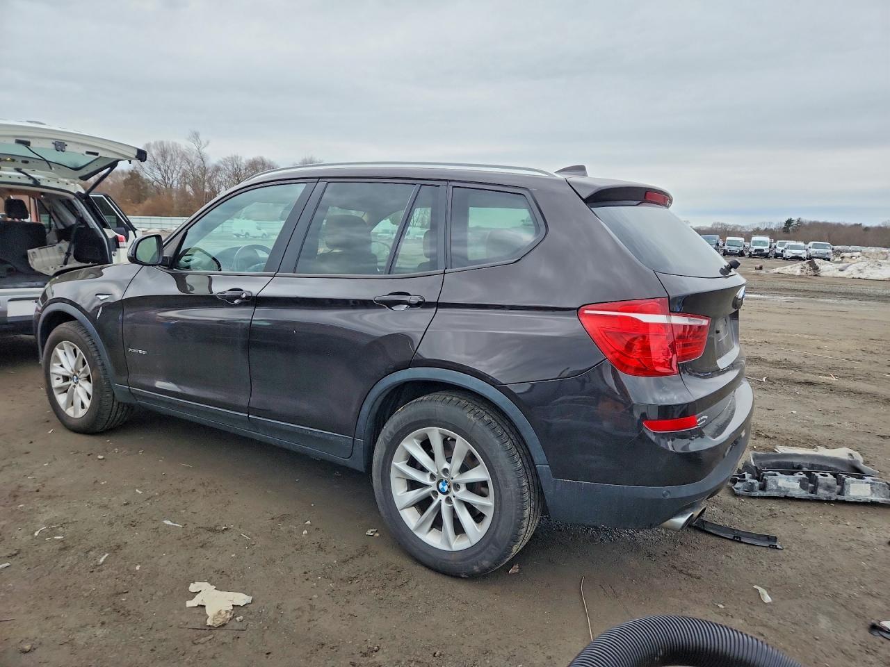 2016 BMW X3 xDrive28I - Фото 2