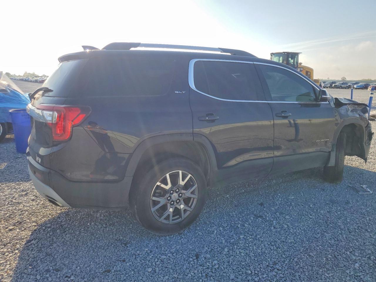 2021 GMC Acadia Slt - Фото 3