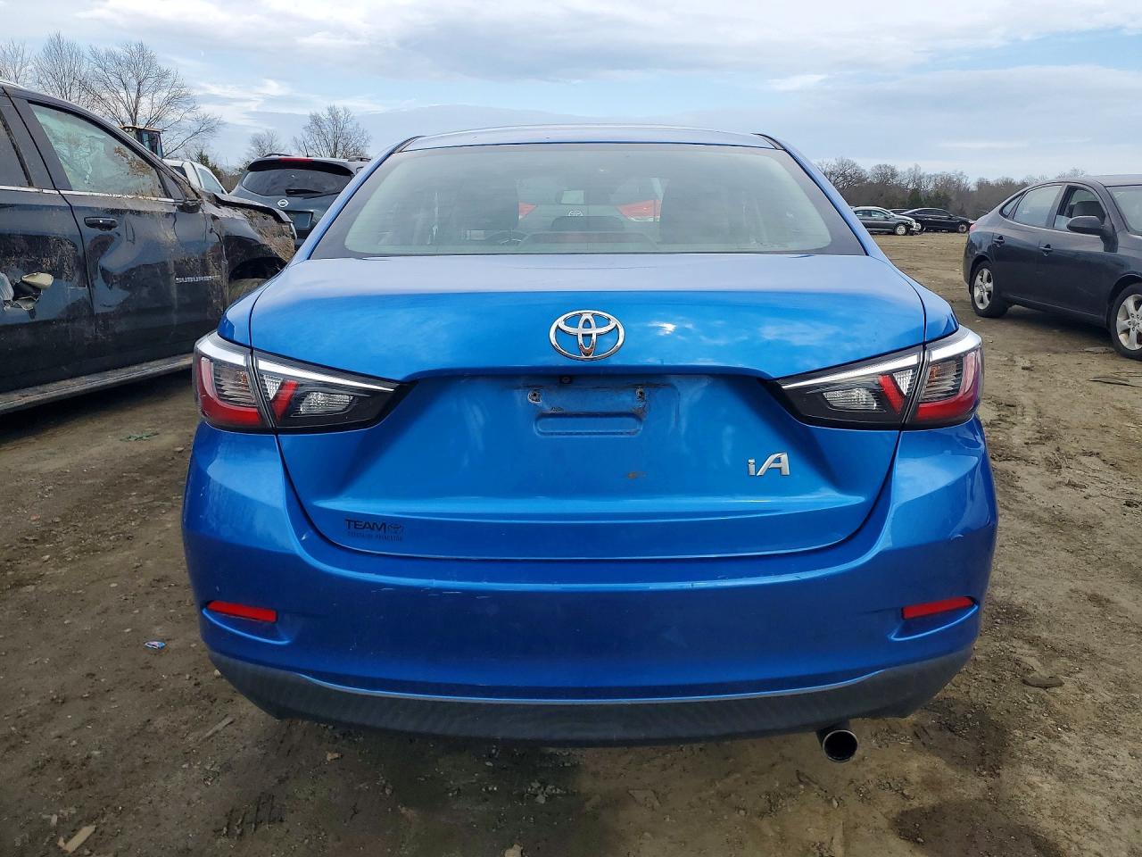 2018 Toyota Yaris Ia Base - Image 6