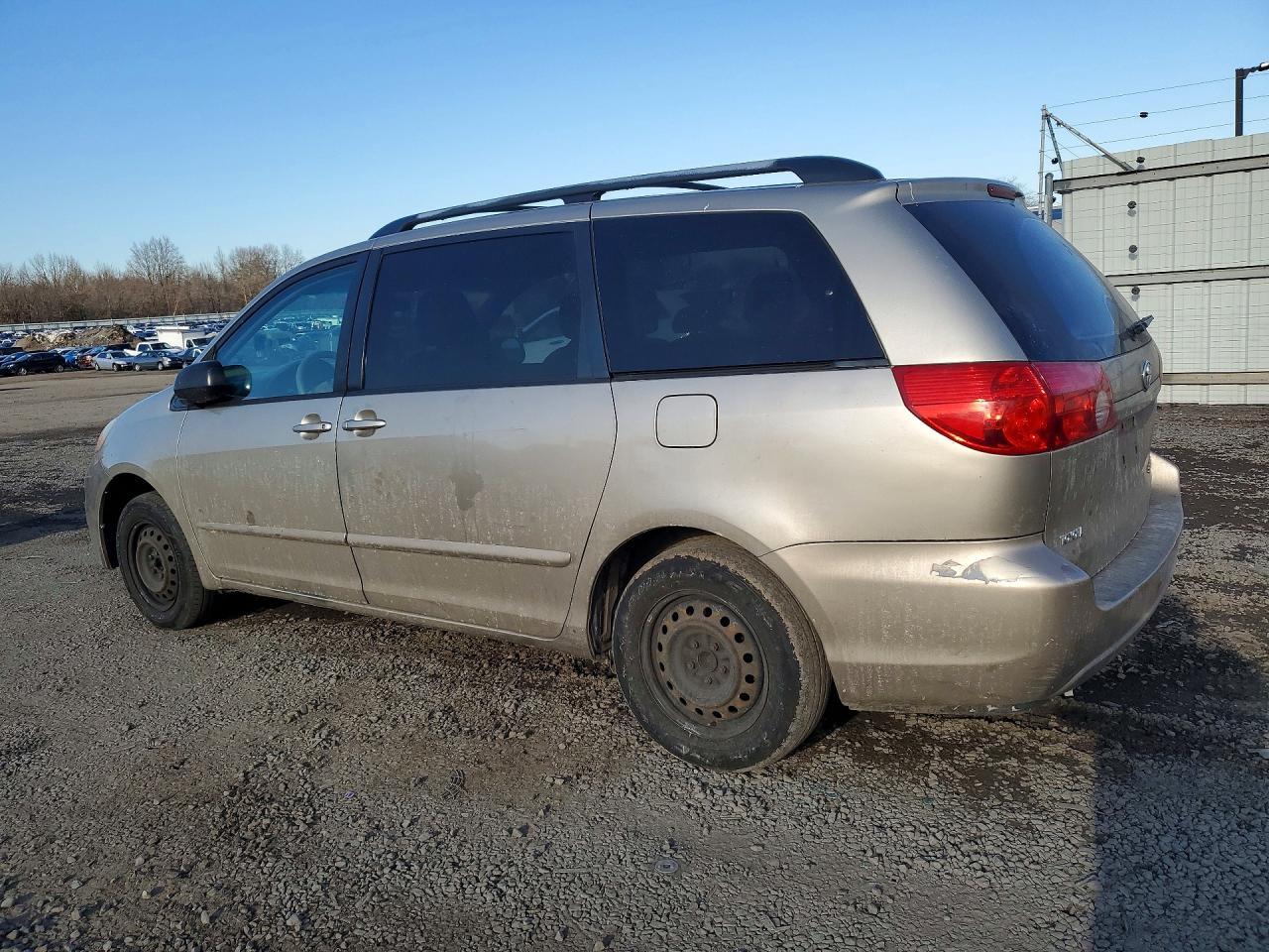 2009 Toyota Sienna Le - Фото 2