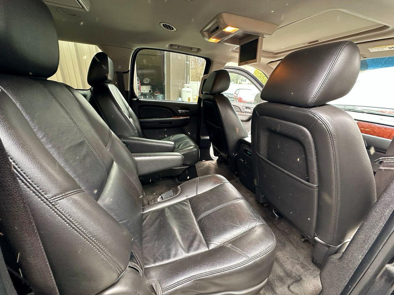 2013 Chevrolet Suburban K1500 Lt - Image 6