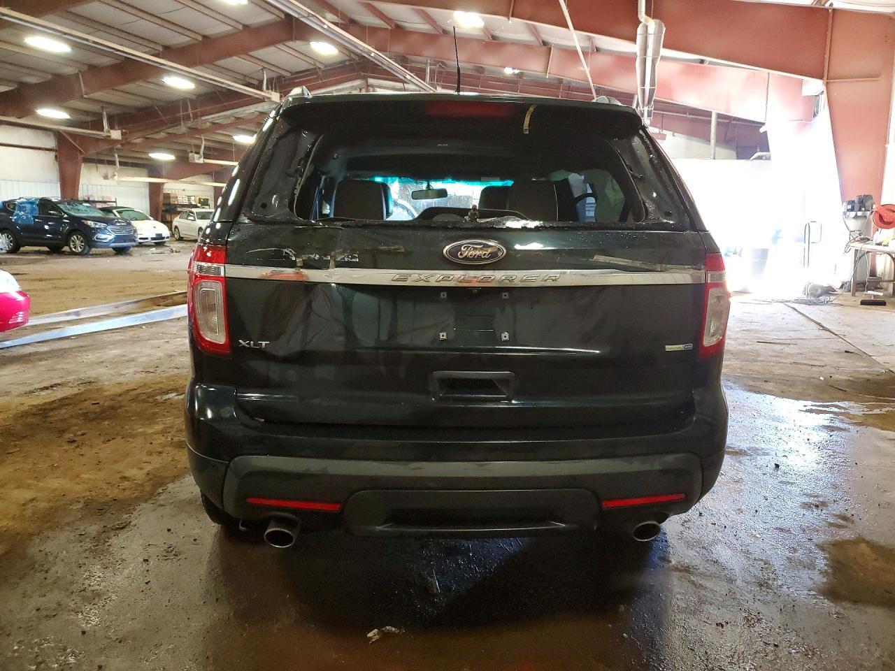 2014 Ford Explorer Xlt - Image 6