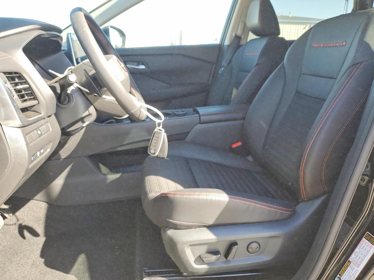 2026 Nissan Rogue Rock Creek - Image 7