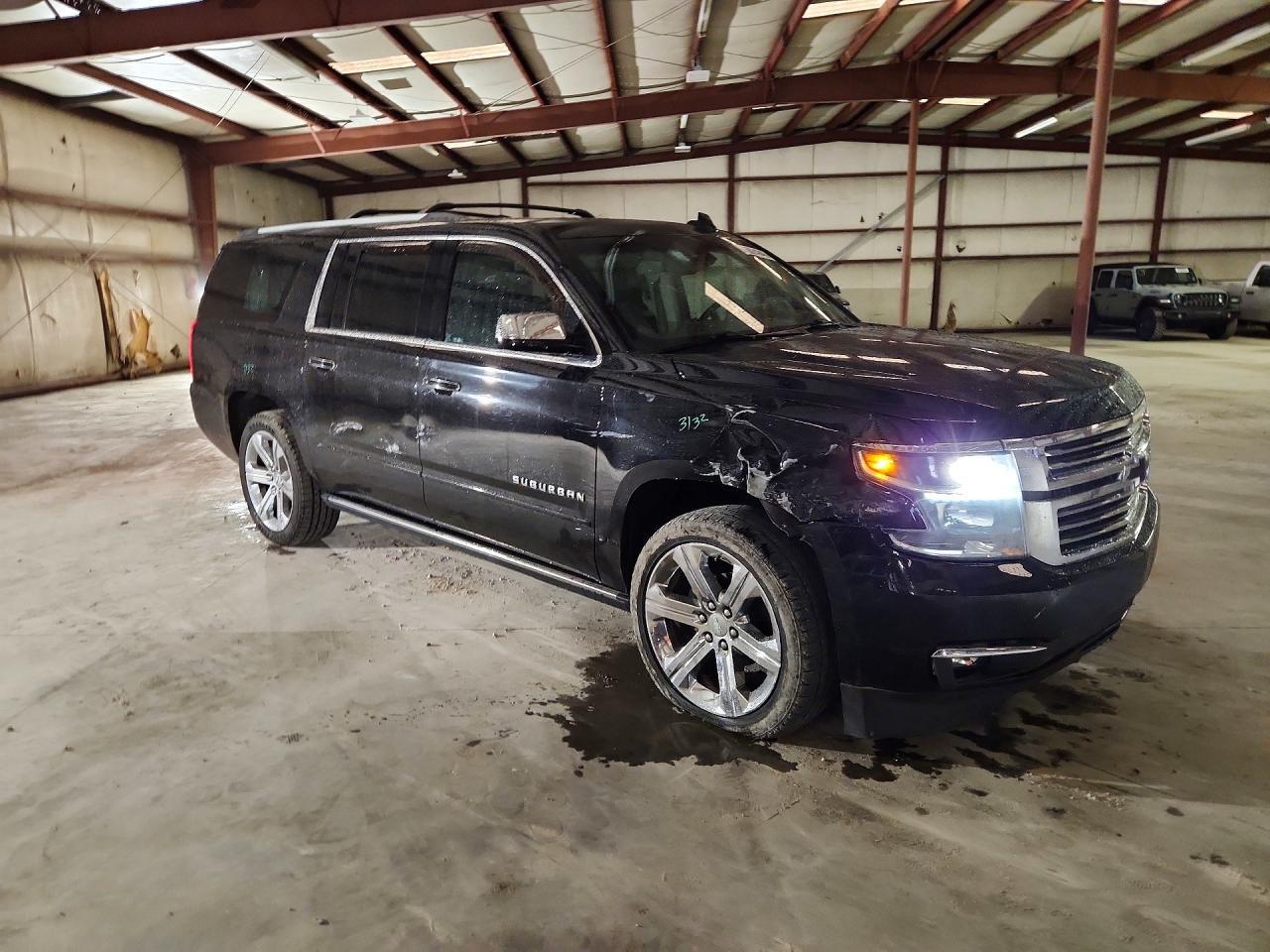 2017 Chevrolet Suburban K1500 Premier - Фото 4