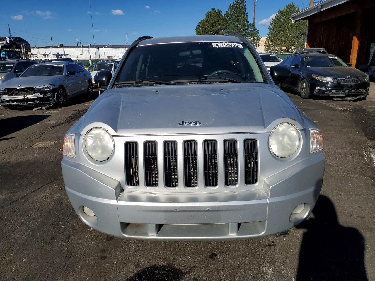 2010 Jeep Compass Sport - Фото 5