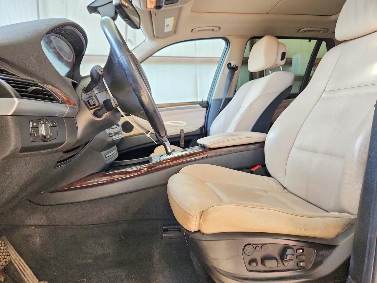 2012 BMW X5 xDrive35I - Фото 7
