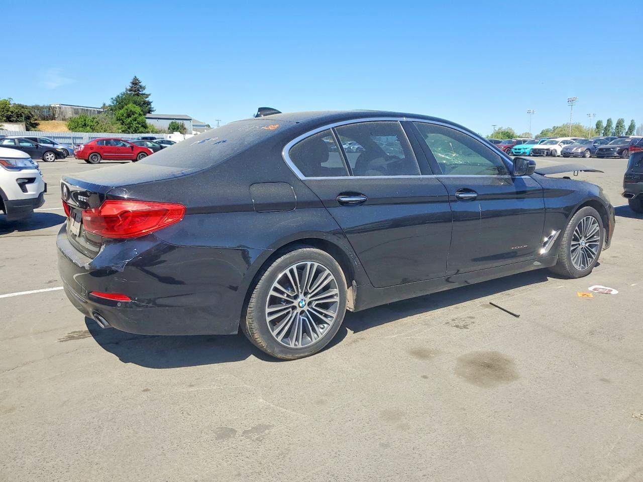 2018 BMW 530 I - Фото 3