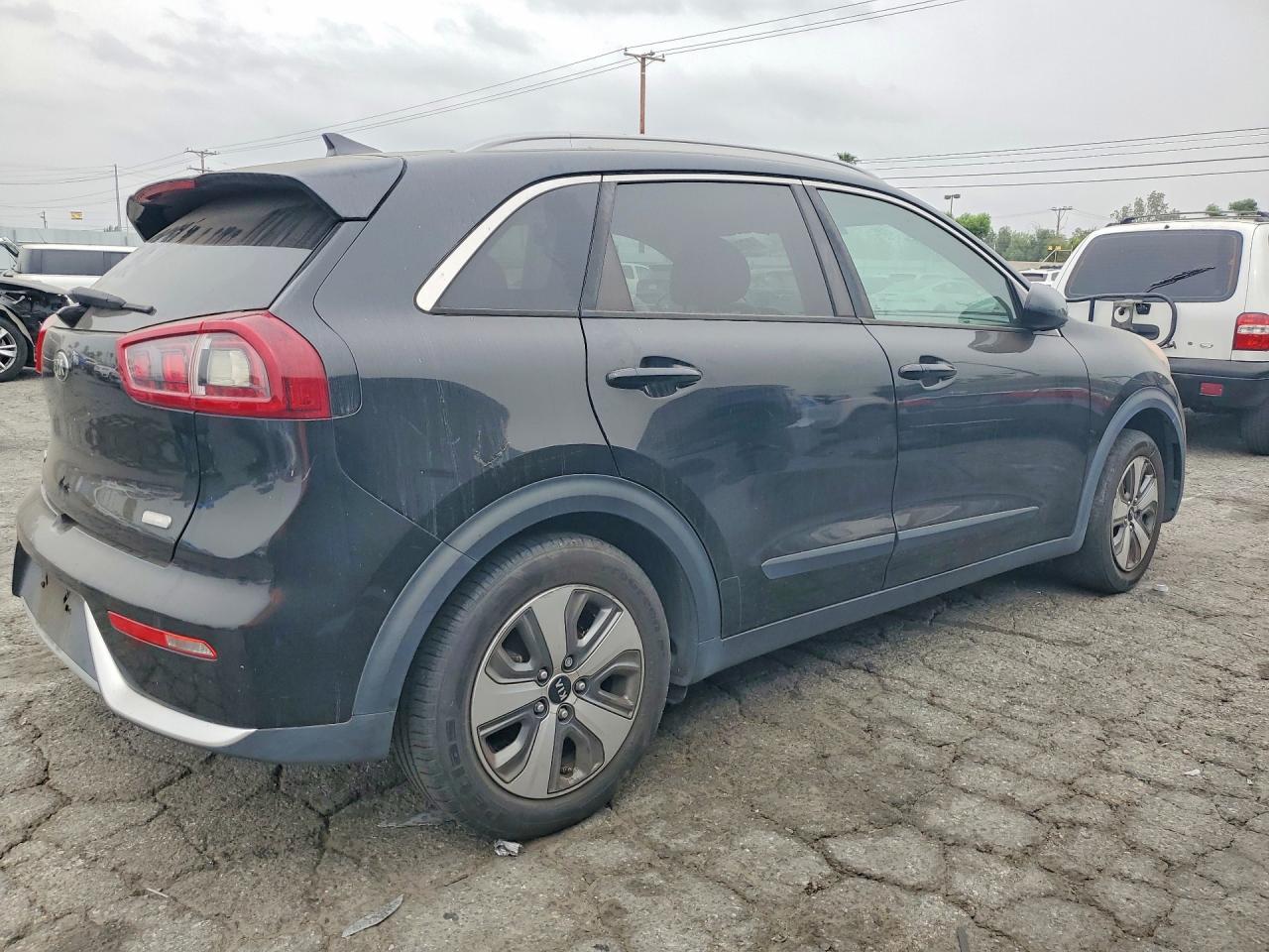 2019 Kia Niro Lx - Фото 3