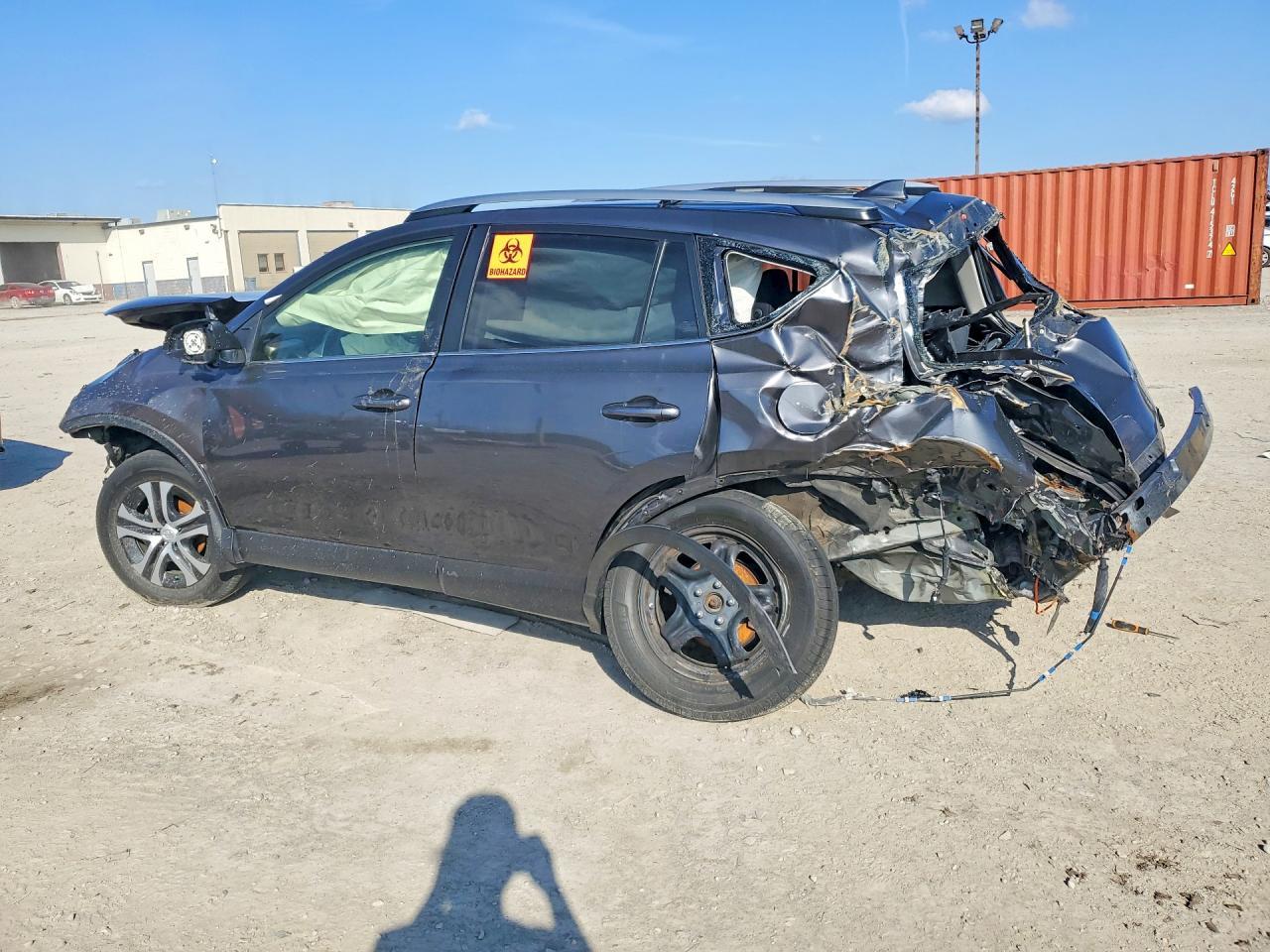 2017 Toyota Rav4 Le - Фото 2