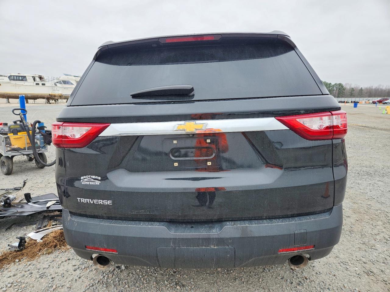 2019 Chevrolet Traverse Ls - Image 6