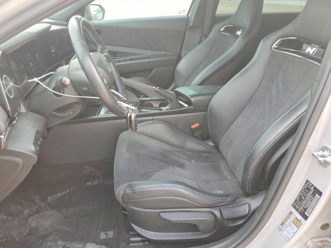 2023 Hyundai Elantra - Фото 7