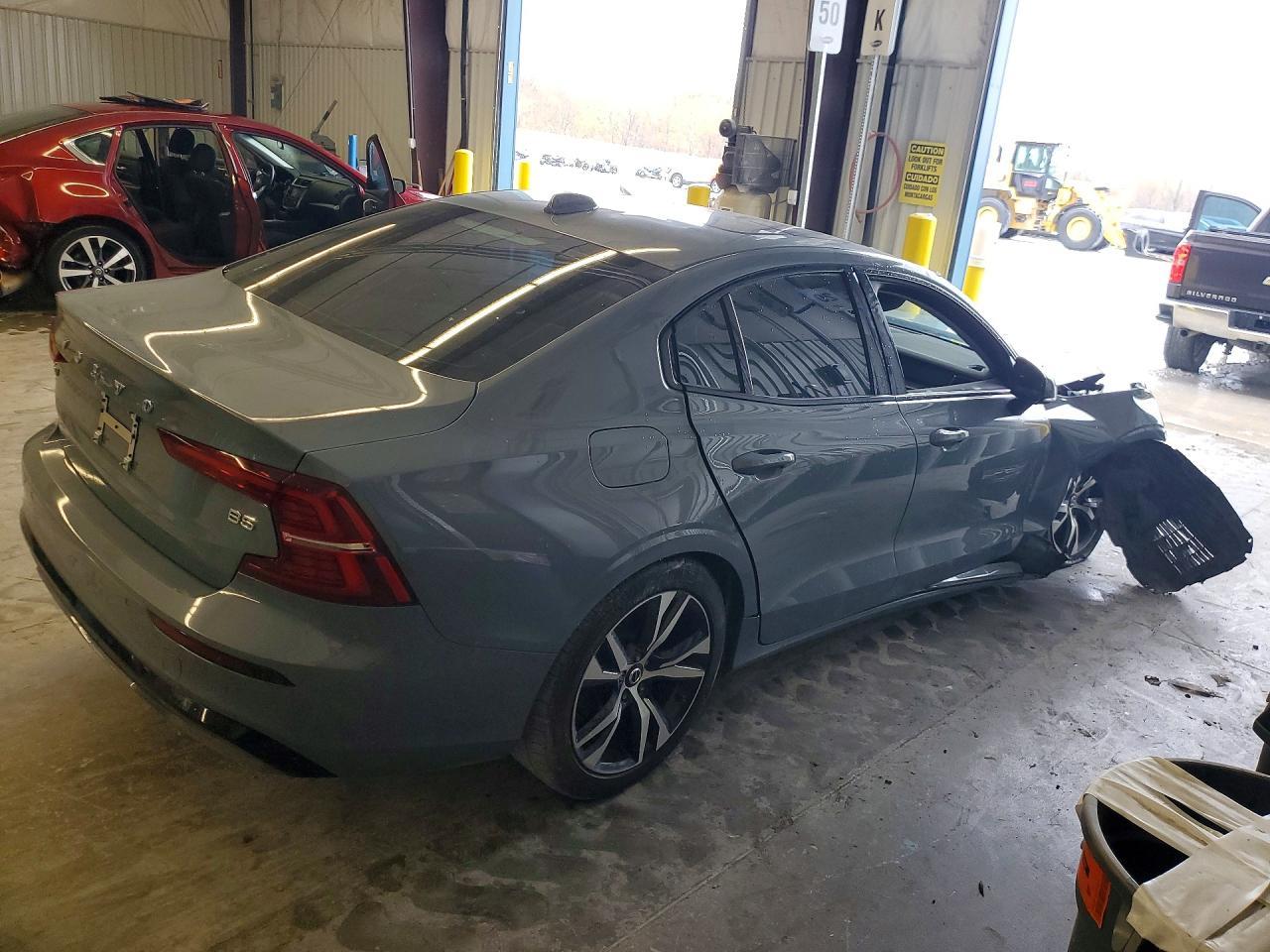 2024 Volvo S60 Core - Image 3