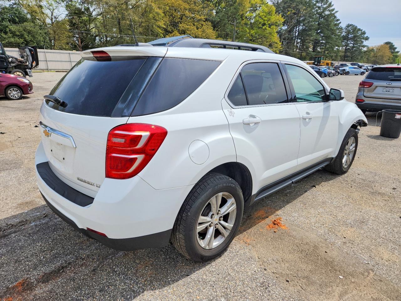 2016 Chevrolet Equinox Lt - Image 3