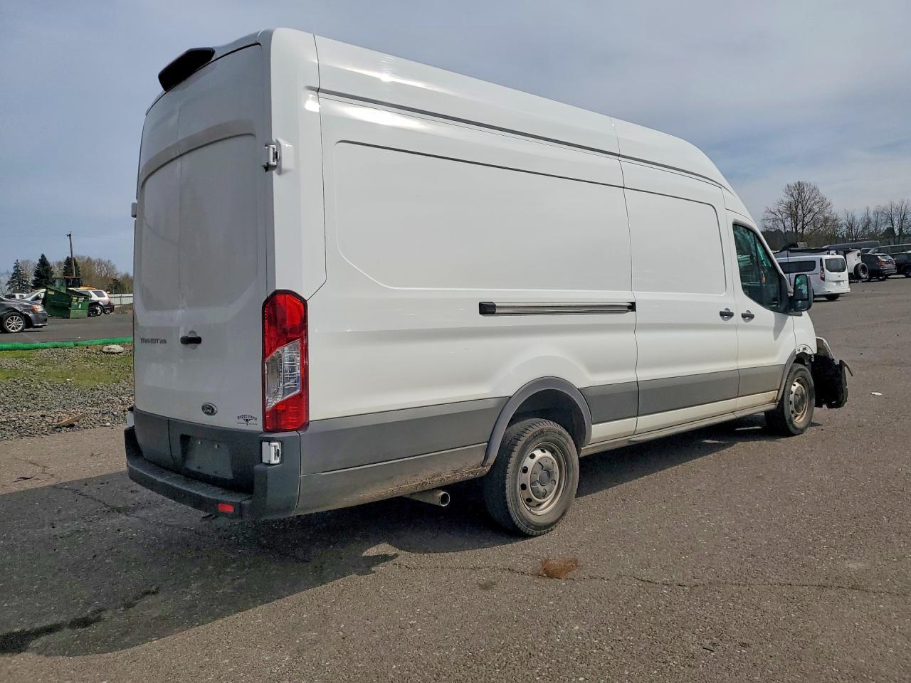 2024 Ford Transit 250 Delivery Van - Фото 3