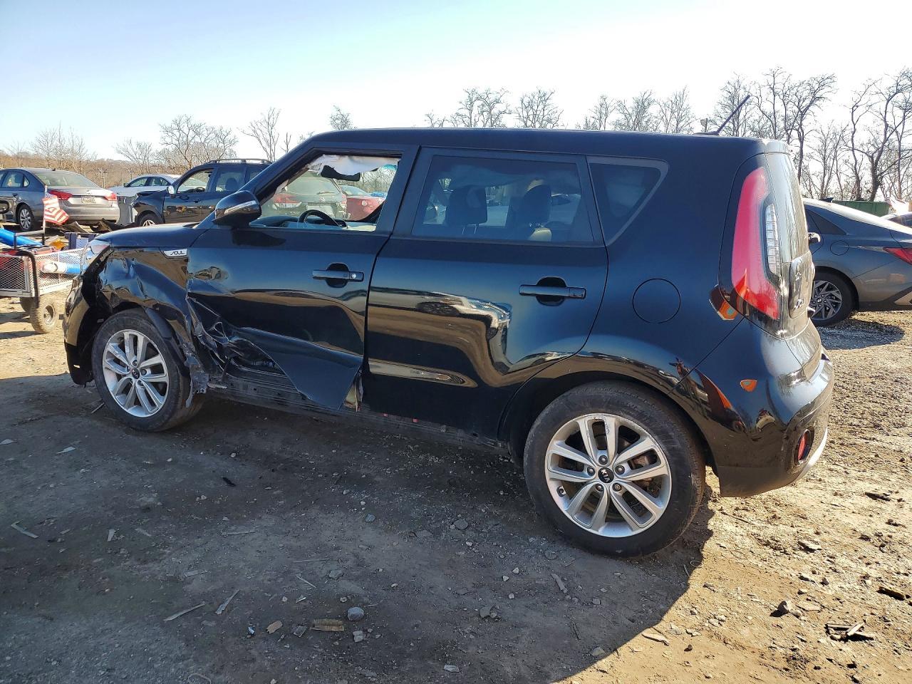 2017 Kia Soul + - Image 2