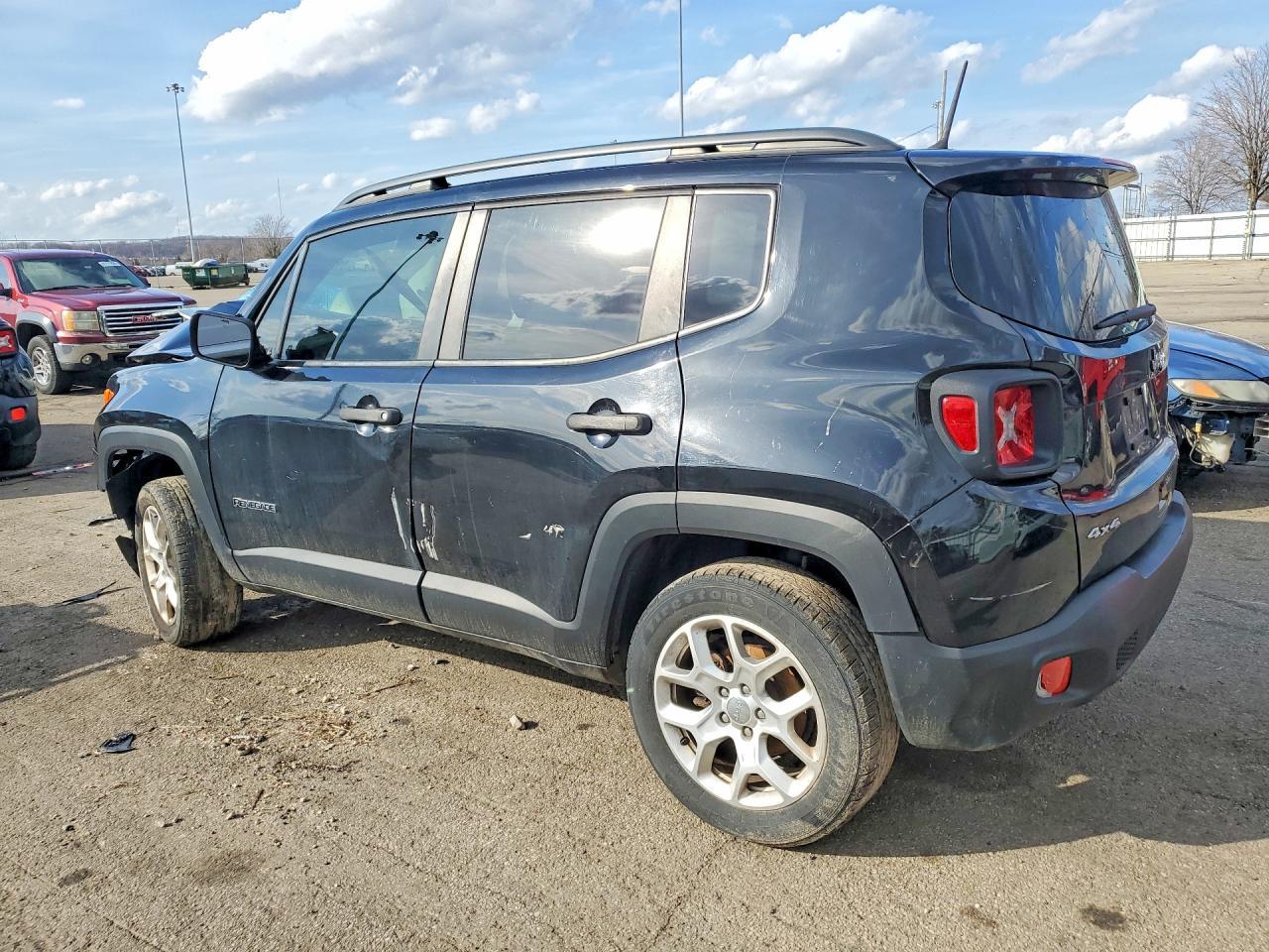 2018 Jeep Renegade Sport - Image 2