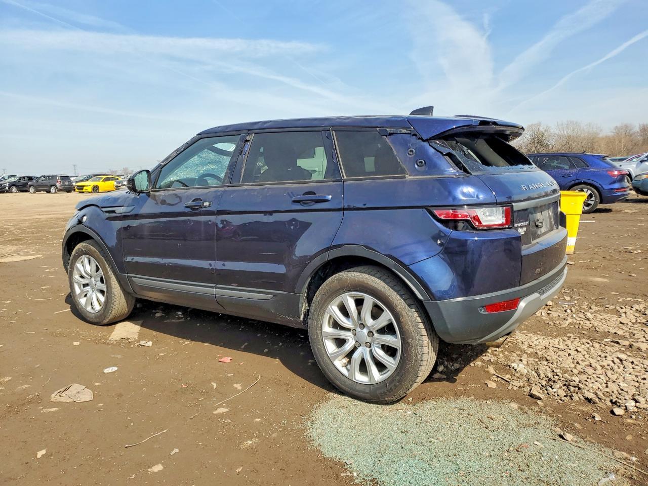2017 Land Rover Range Rover Evoque Se - Image 2