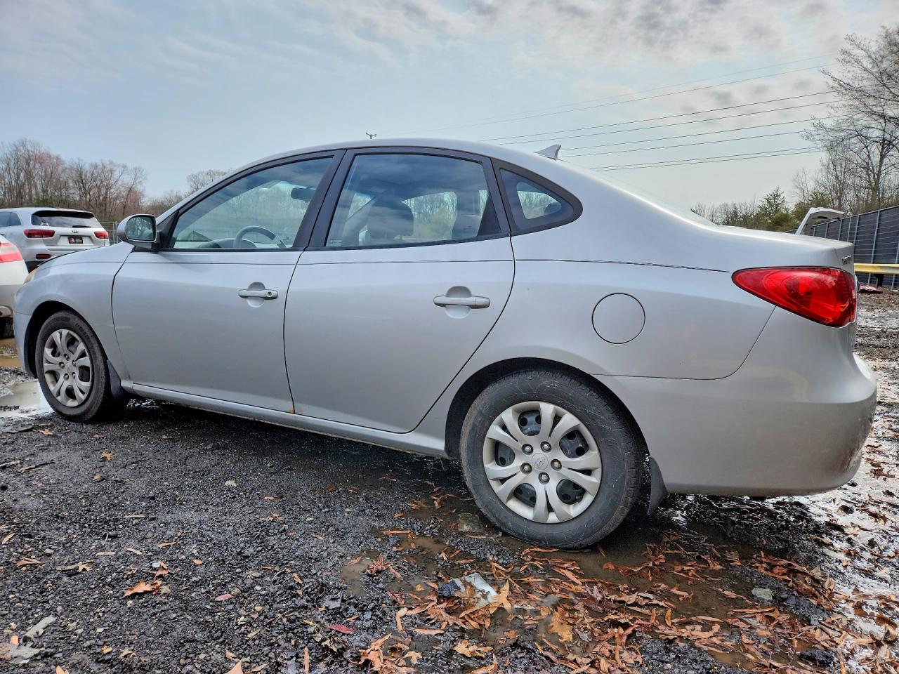 2010 Hyundai Elantra Gls - Фото 2