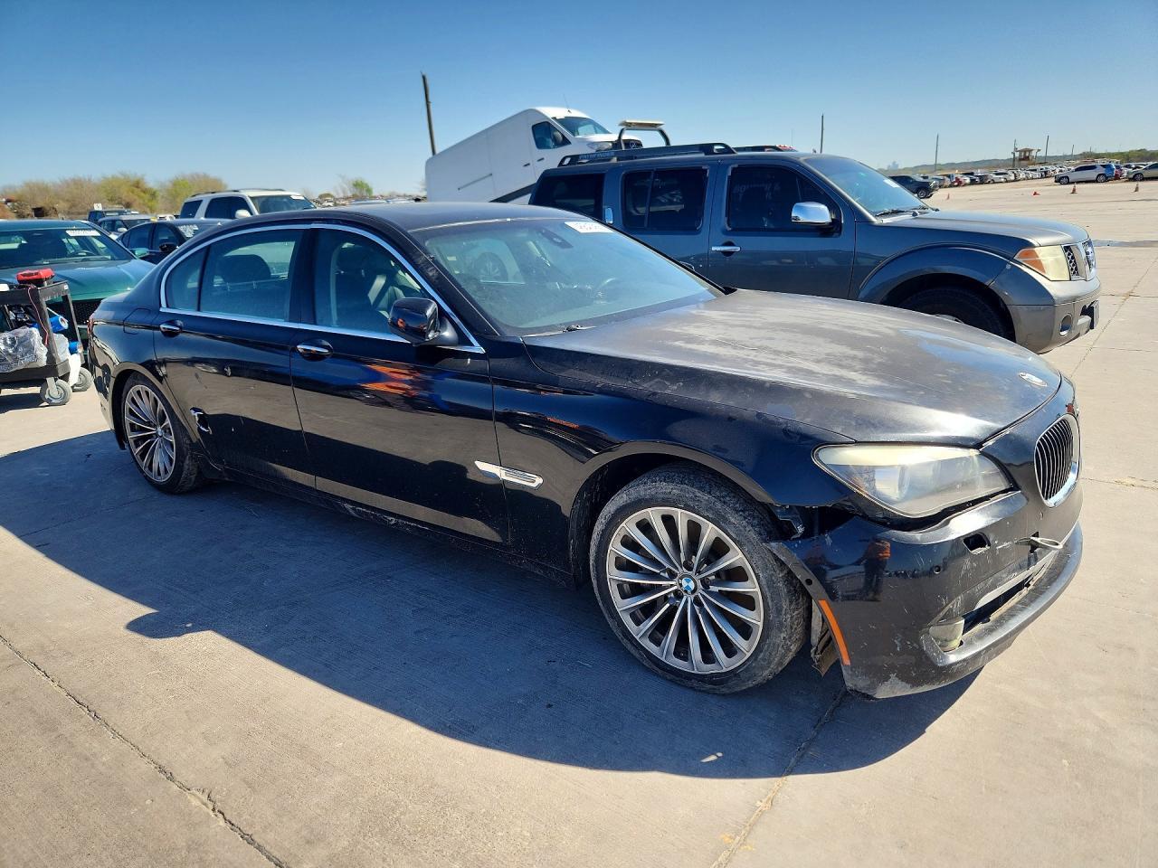 2011 BMW 750 Li - Фото 4