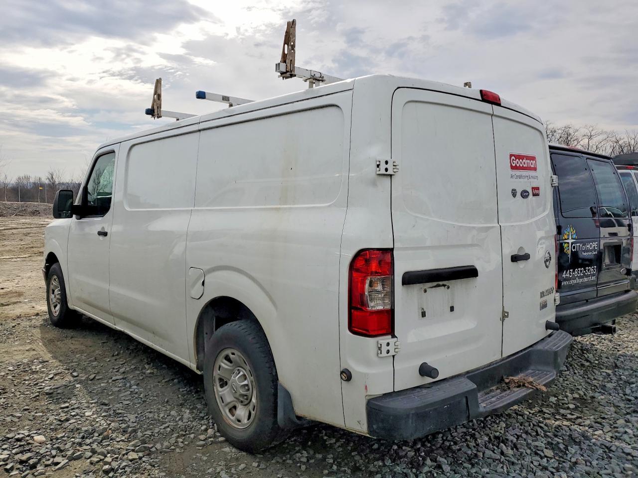 2013 Nissan Nv 2500 Delivery Van - Фото 2