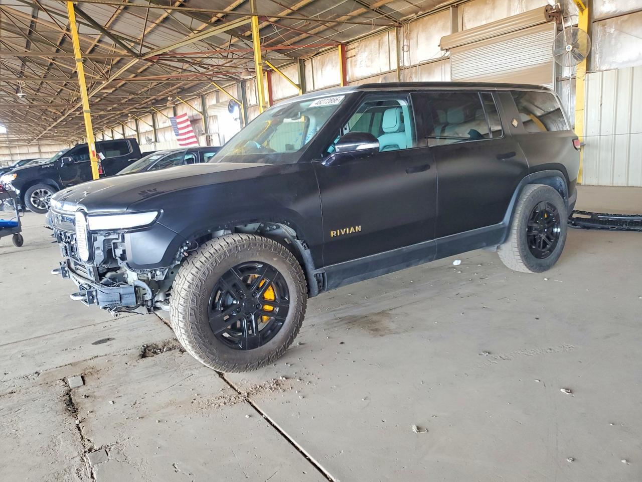 2023 Rivian R1S Adventure