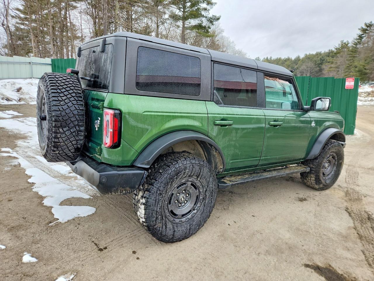 2024 Ford Bronco Outer Banks - Фото 3