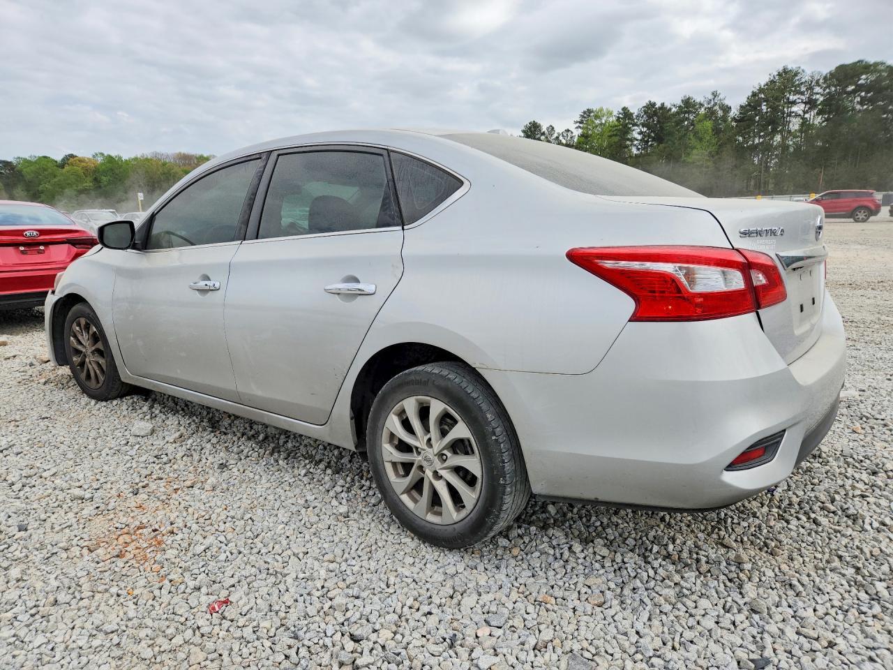 2018 Nissan Sentra Sv - Фото 2