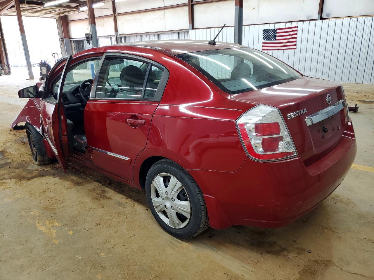 2010 Nissan Sentra 2.0 - Image 2