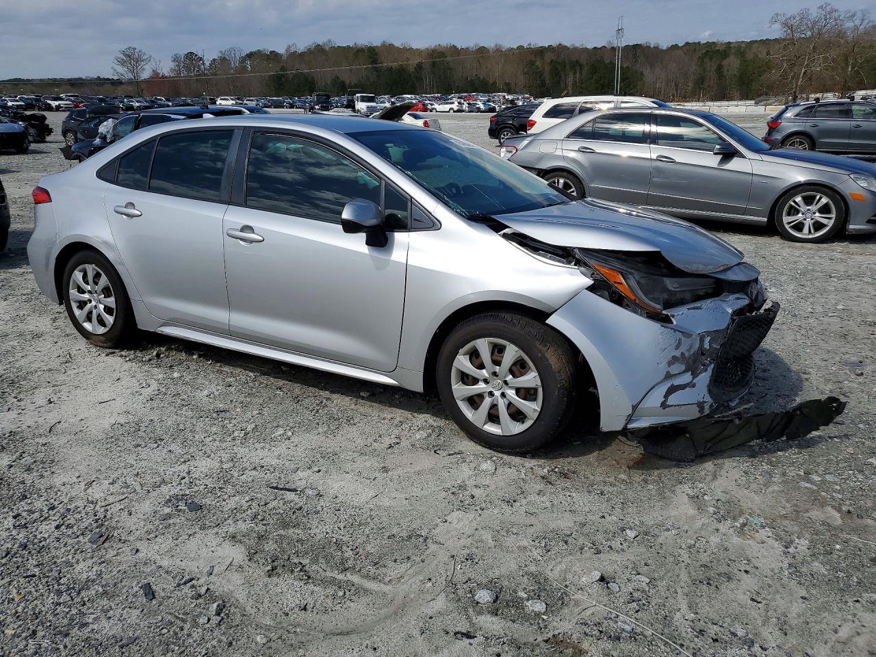 2020 Toyota Corolla Le - Фото 4