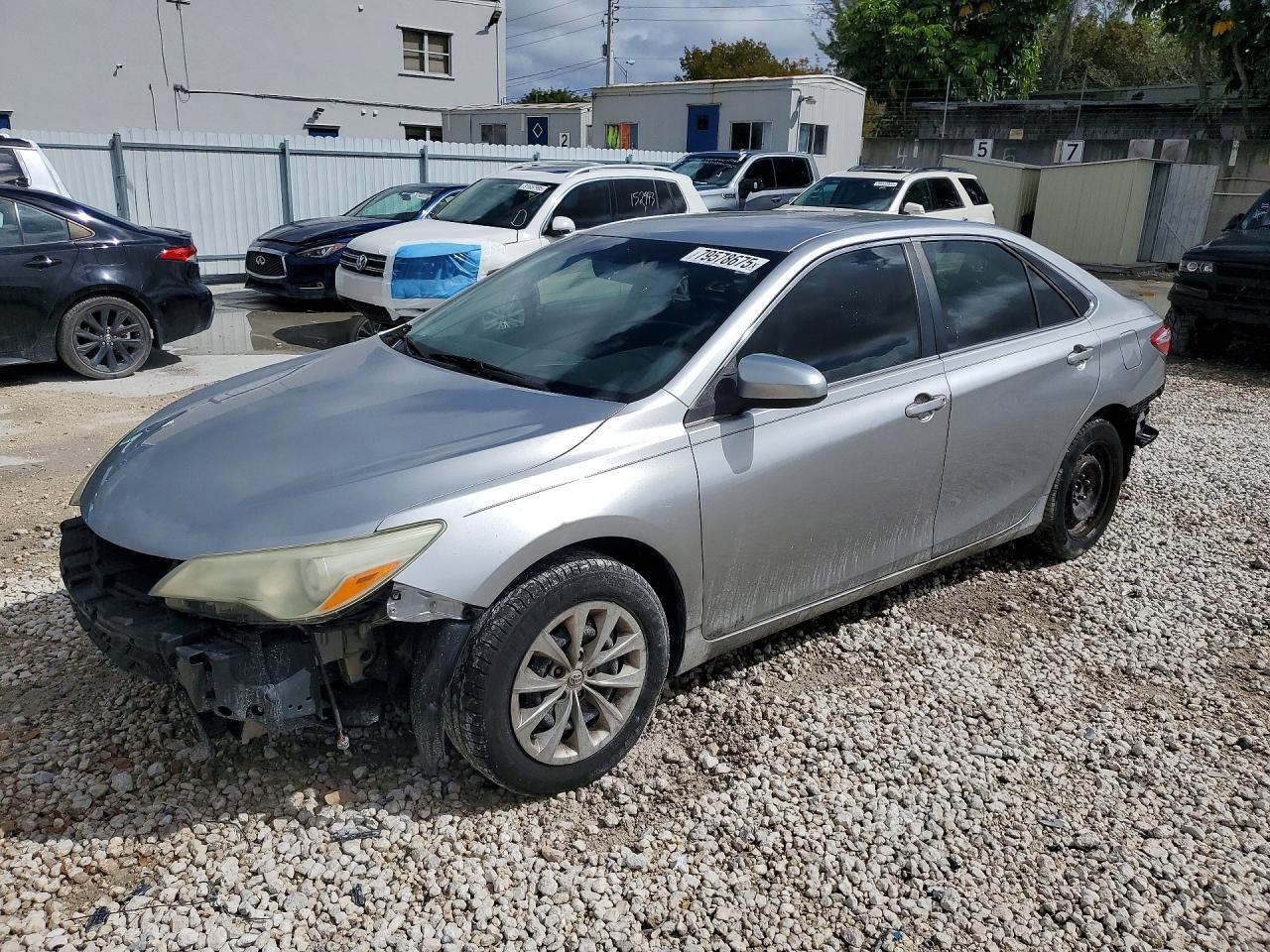 2015 Toyota Camry Le