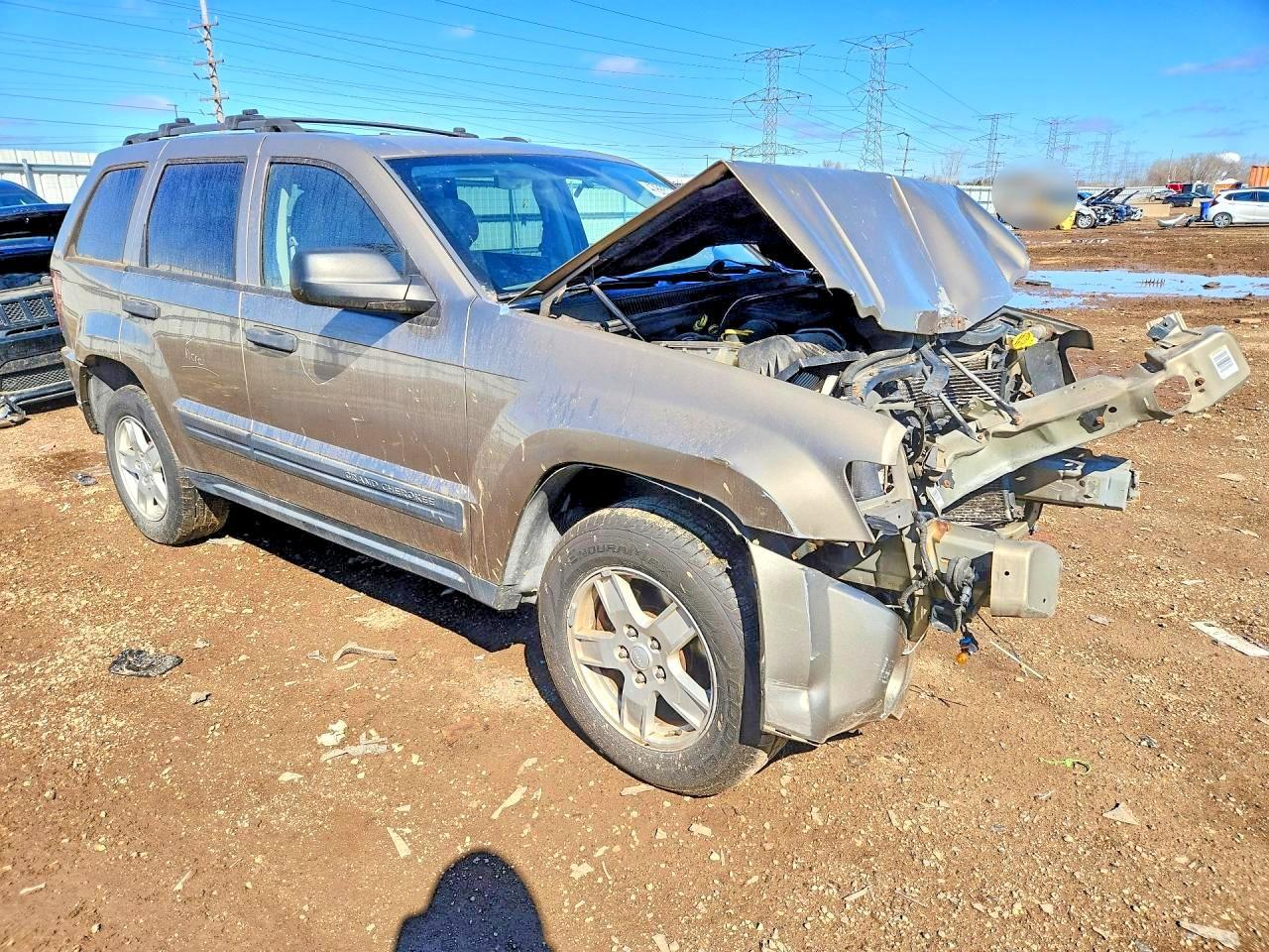 2005 Jeep Grand Cherokee Laredo - Image 4