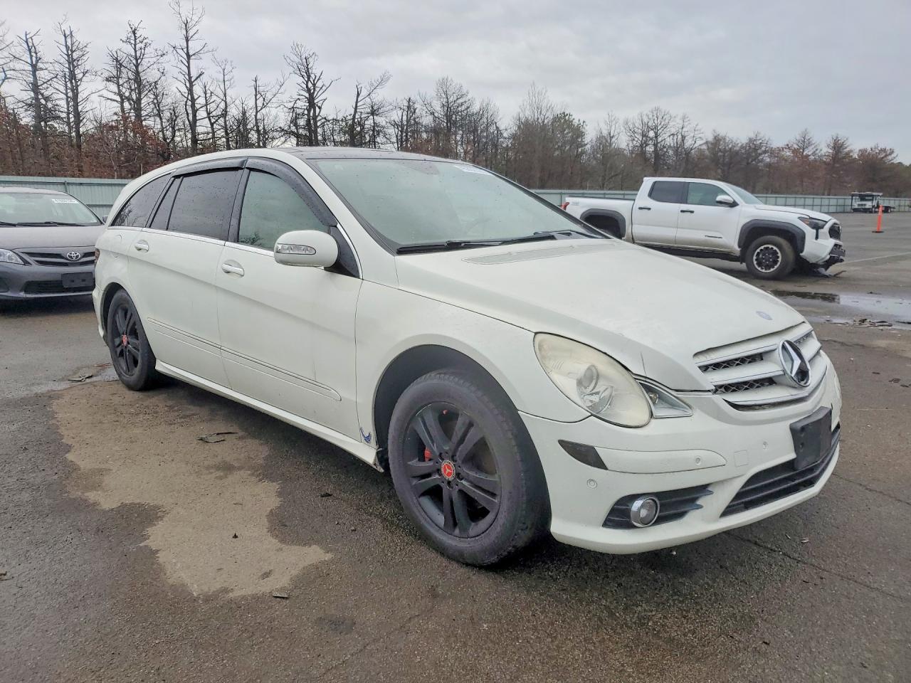 2009 Mercedes-Benz R 350 4Matic - Фото 4