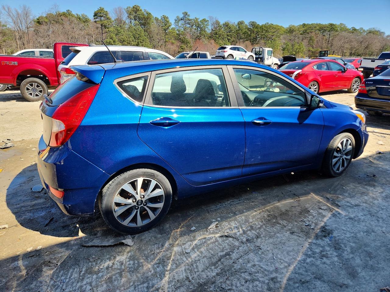 2017 Hyundai Accent Sport - Фото 3