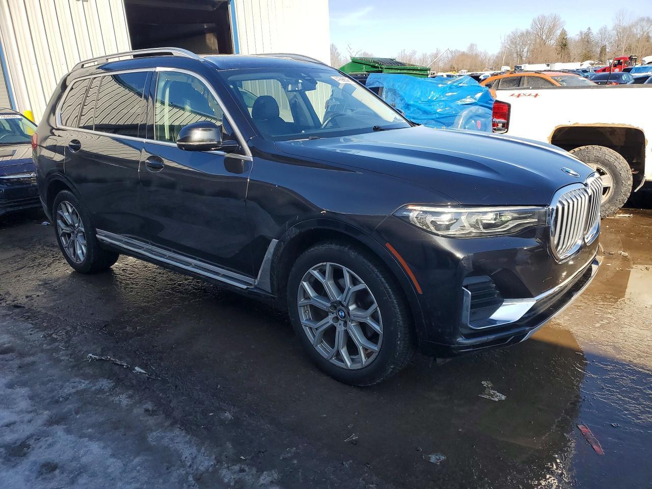 2021 BMW X7 xDrive40I - Image 4