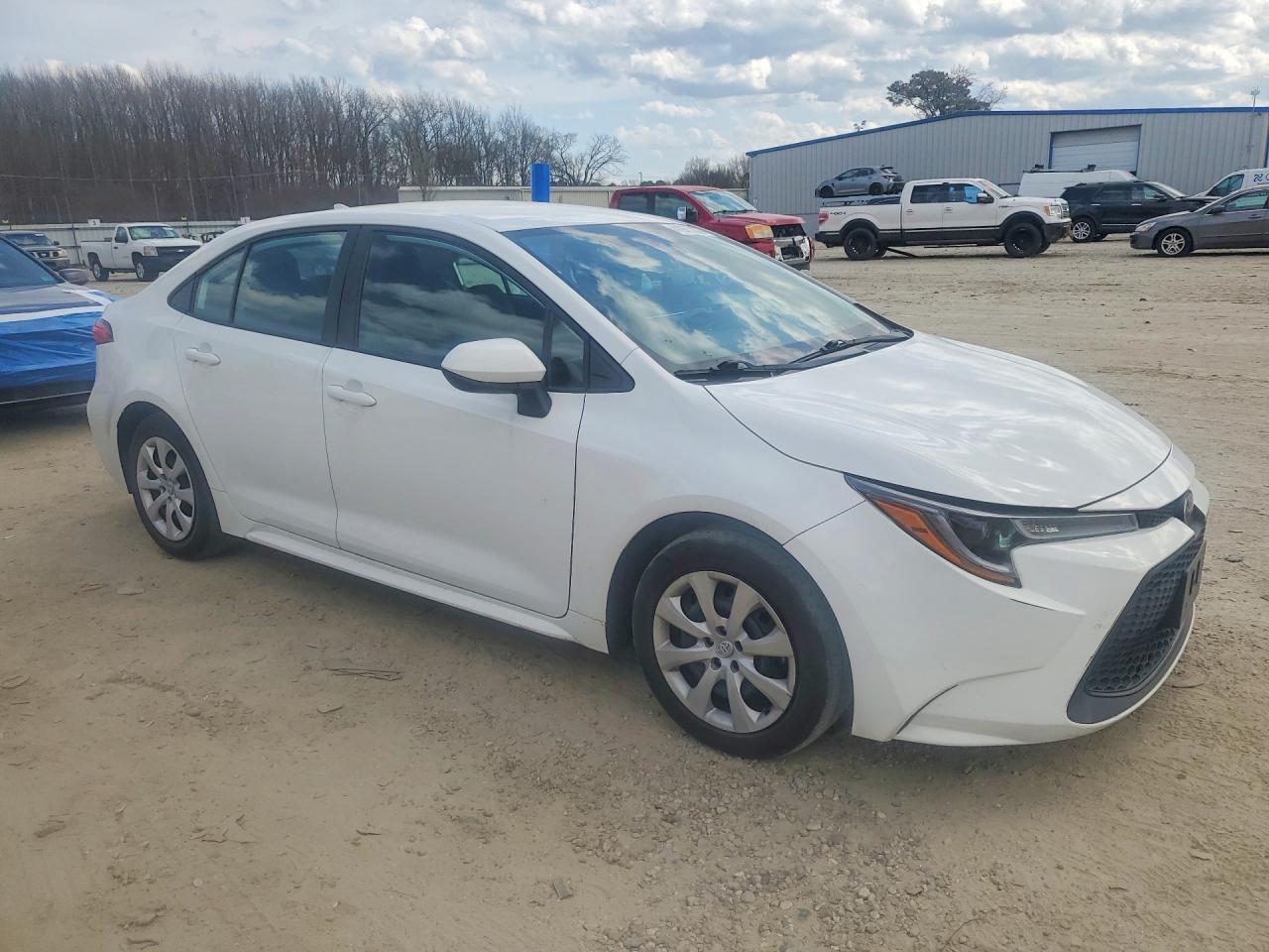 2022 Toyota Corolla Le - Фото 4