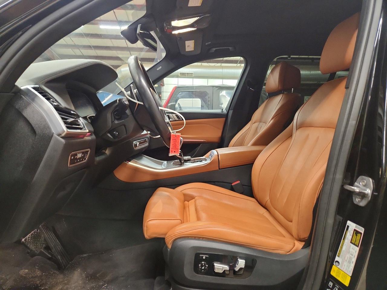 2019 BMW X5 xDrive50I - Image 7