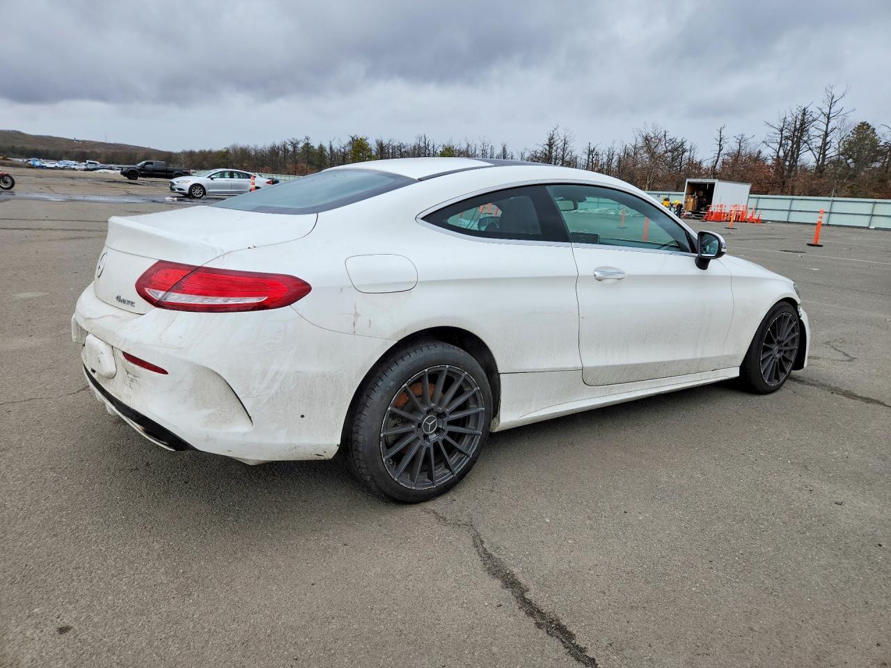 2017 Mercedes-Benz C 300 4Matic - Image 3