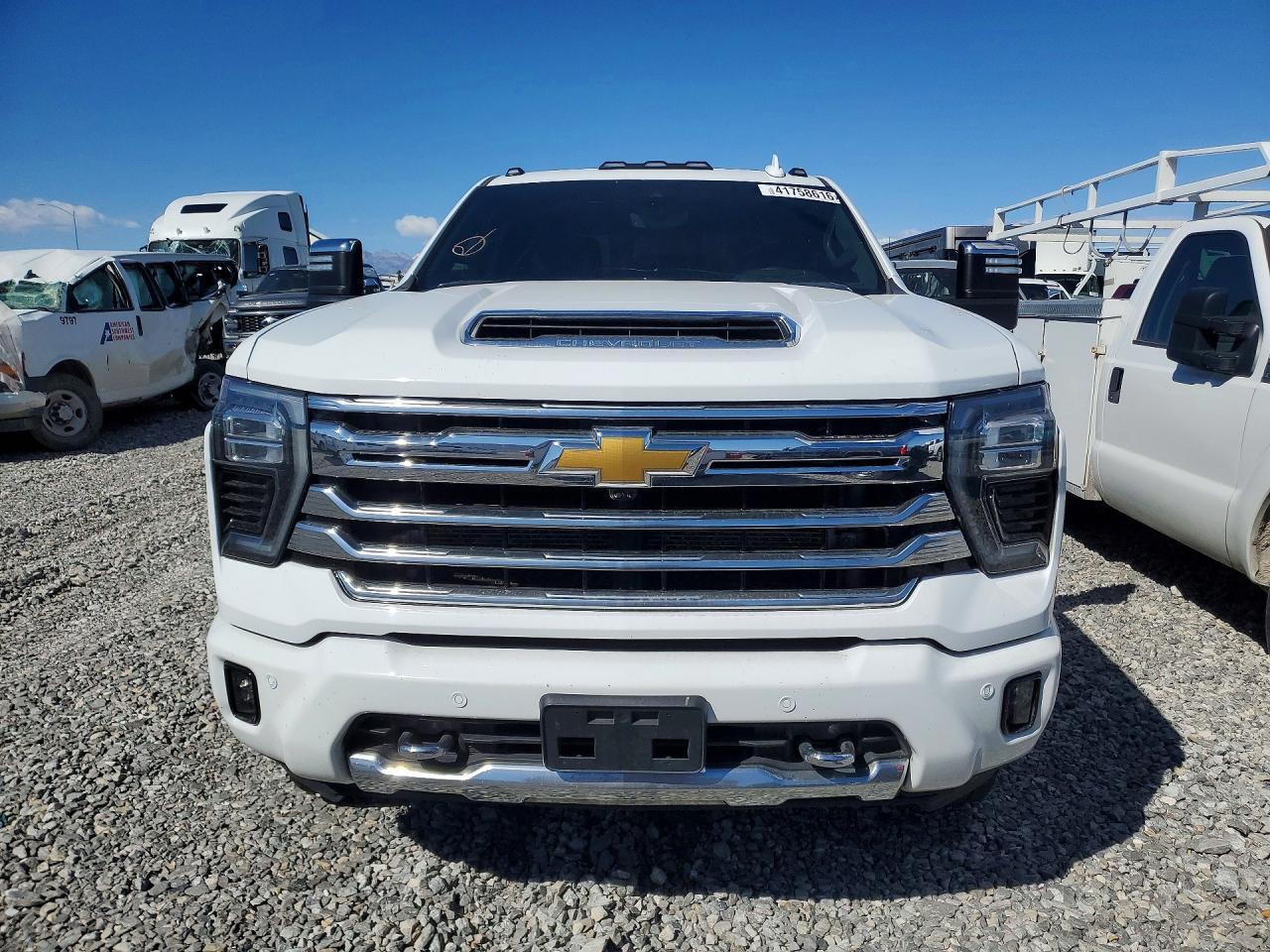 2024 Chevrolet Silverado K3500 High Country - Image 5
