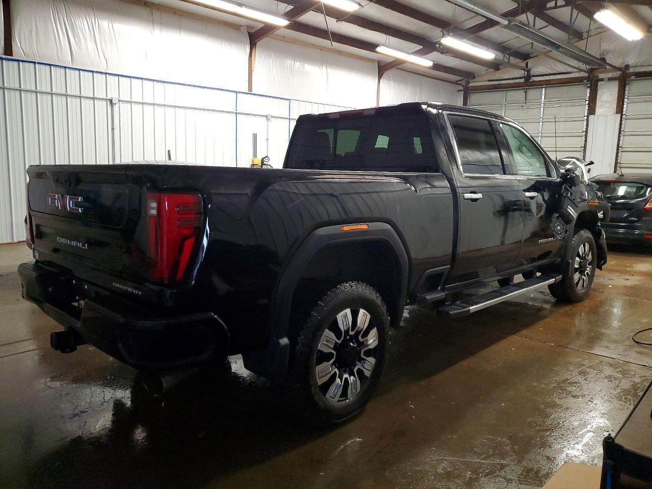 2026 GMC Sierra K2500 Denali - Фото 3